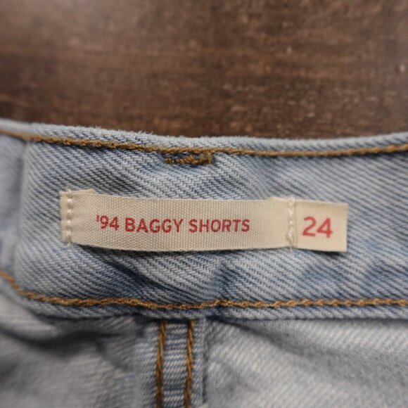 Levi’s ’94 Baggy Denim Shorts Women’s W24, 7” Inseam - Picture 2 of 12